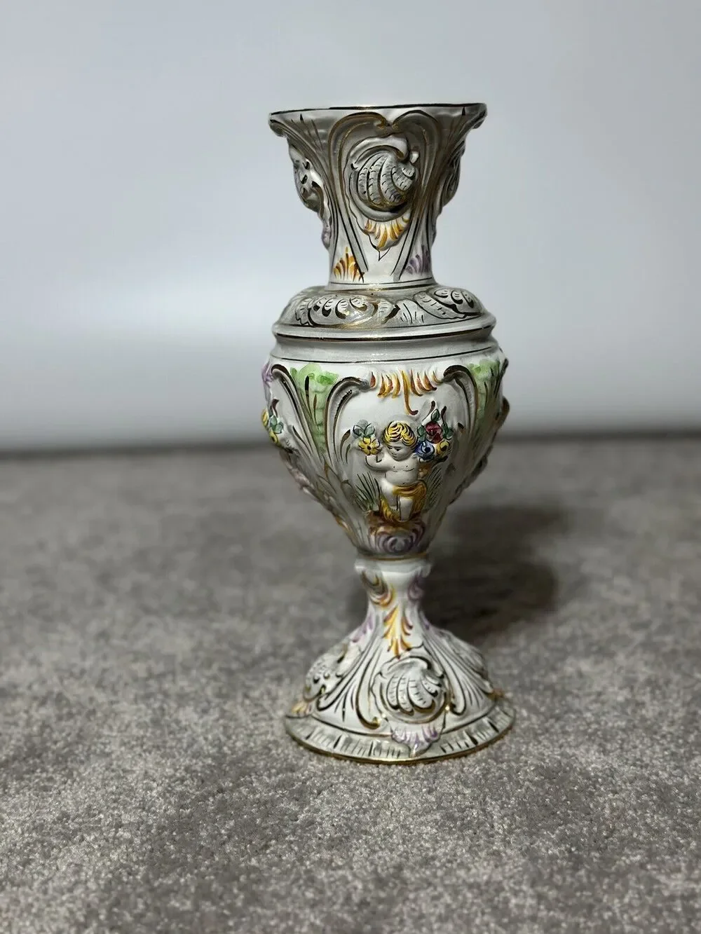 Vintage ELPA Alcobaca Portugal Cherub Pedestal Vase Urn 2372 Relief Pottery 11.5